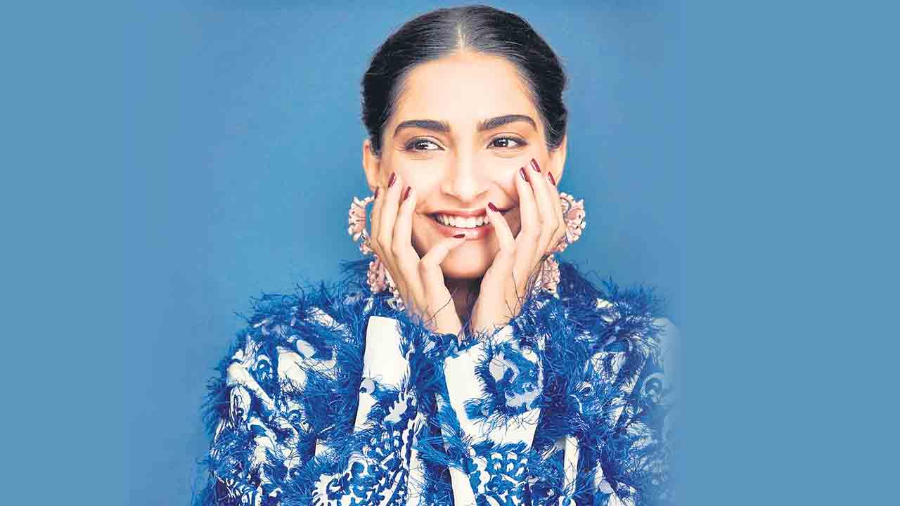 జీవితం ఓ కలలా ఉంది..