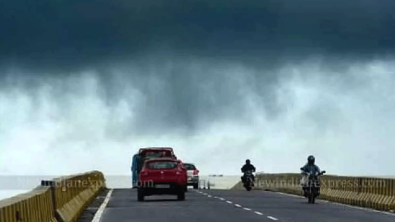 Monsoon | తెలంగాణ రాష్ట్రంలోకి ఆలస్యంగా నైరుతి రుతుపవనాలు..!