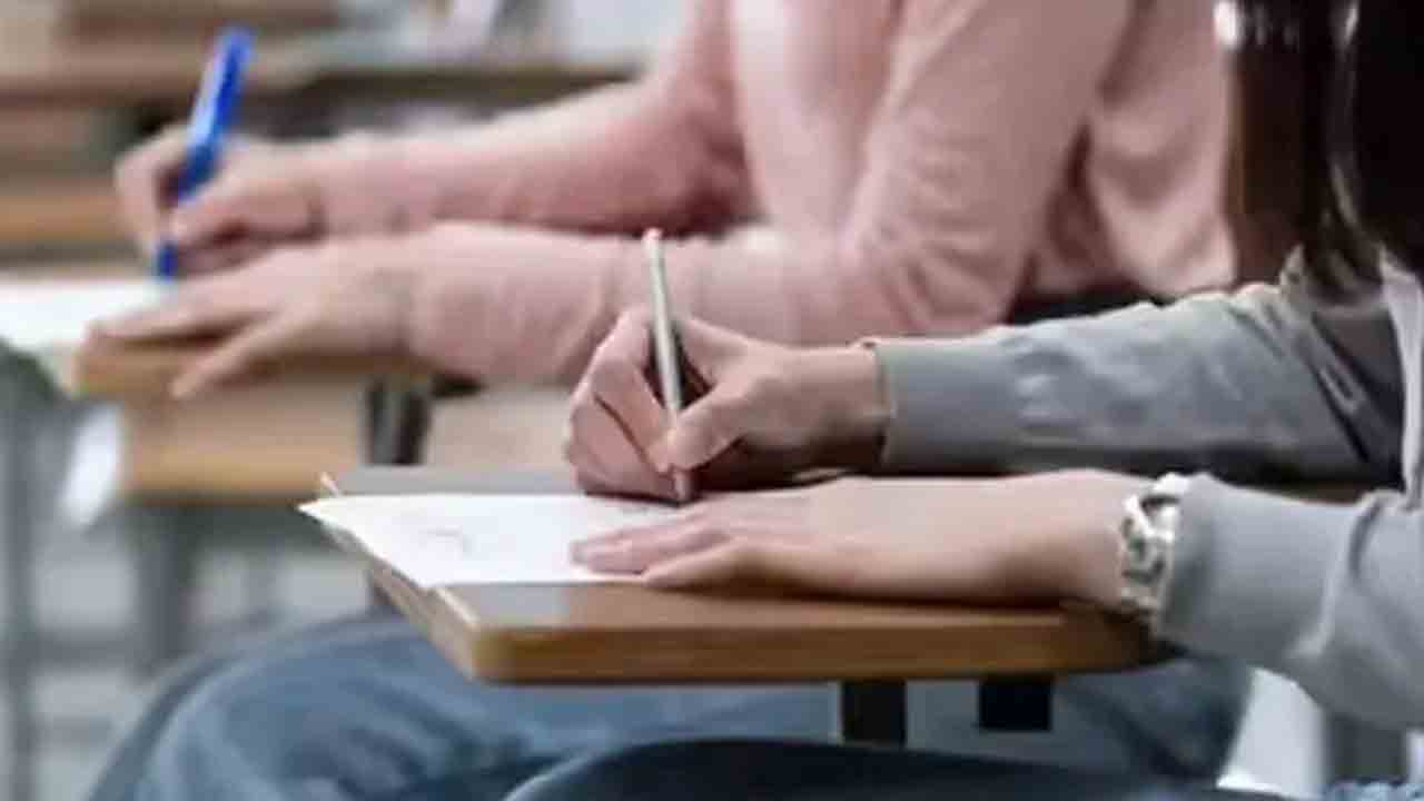 కఠినంగా ఎప్‌సెట్‌ గణితం ప్రశ్నలు!