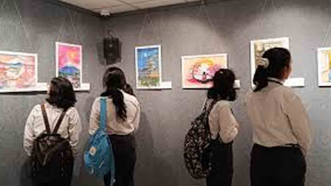 జపాన్‌ ఎగ్జిబిషన్‌కు రాష్ట్ర విద్యార్థులు