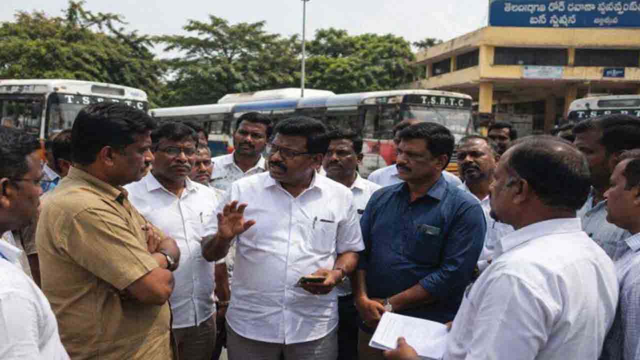 1న ఆర్టీసీ సంఘాల చలో ఇందిరాపార్క్‌.. అపాయింటెడ్‌ డే ప్రకటించాలని డిమాండ్‌