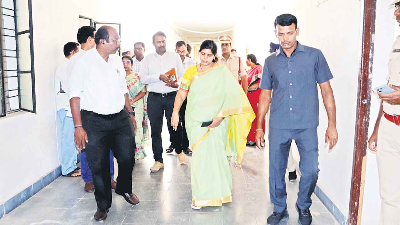 ‘నీట్‌’ పకడ్బందీగా నిర్వహించాలి