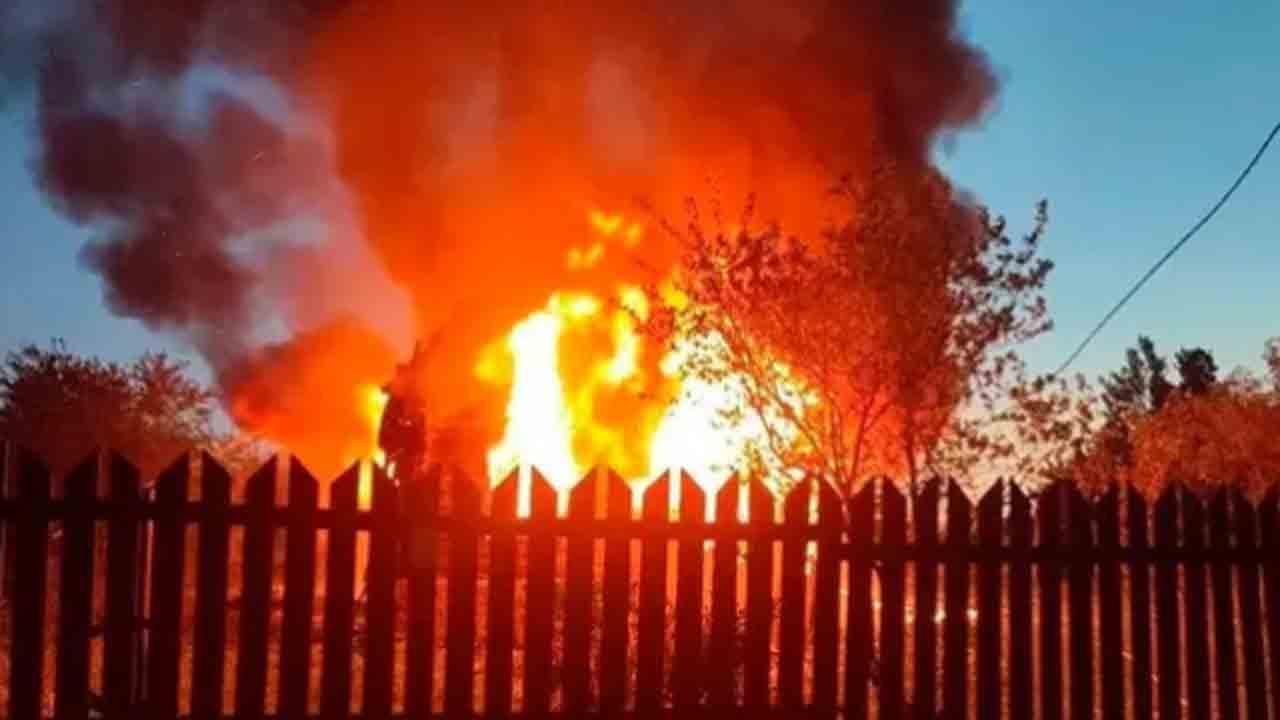 Ukrainian drone attack on Russia | రష్యాపై భారీ డ్రోన్లతో ఉక్రెయిన్‌ దాడి.. భారతీయ కార్మికుడితో సహా నలుగురు మృతి