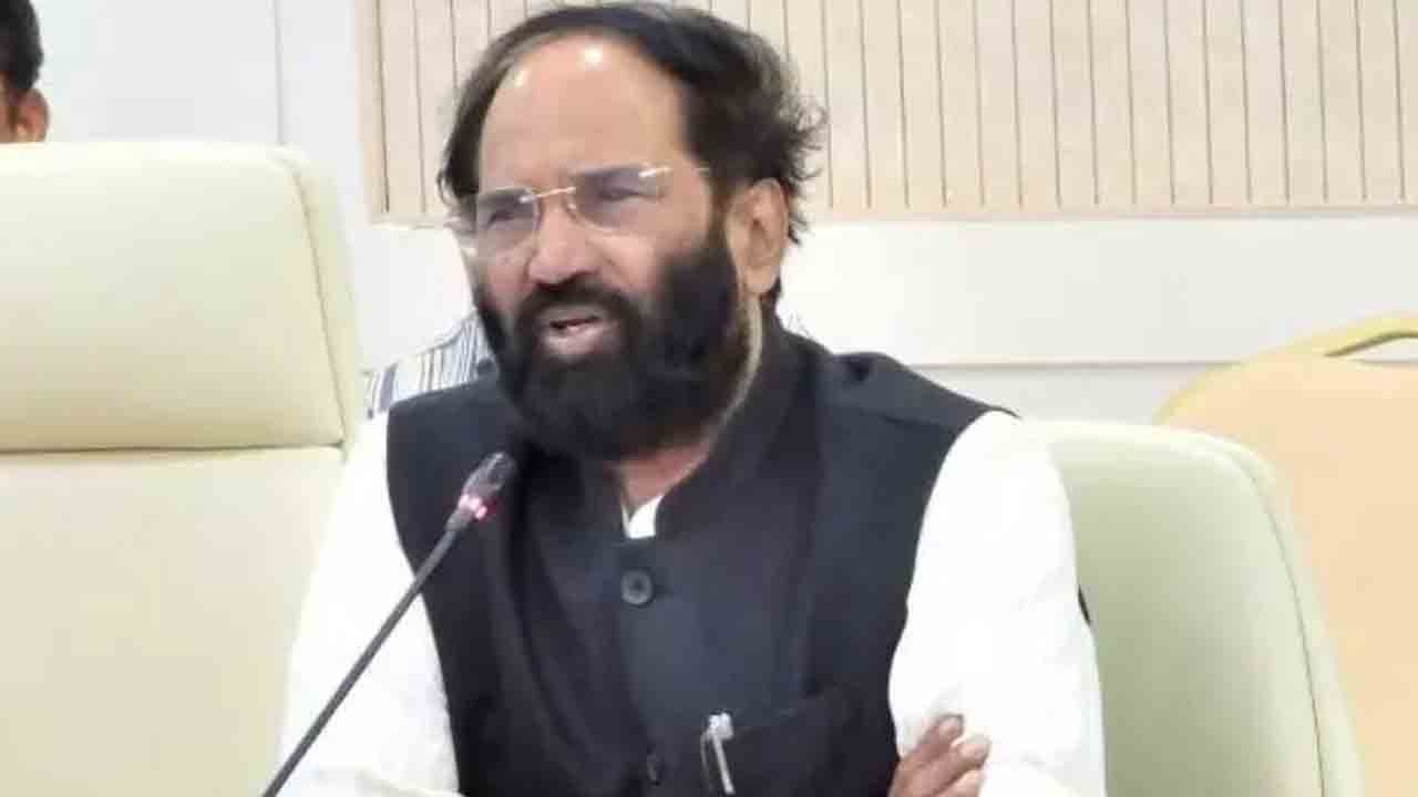 ధాన్యం కొనుగోళ్లు వేగవంతం చేయాలి.. ఉత్తమ్‌ కుమార్‌రెడ్డి