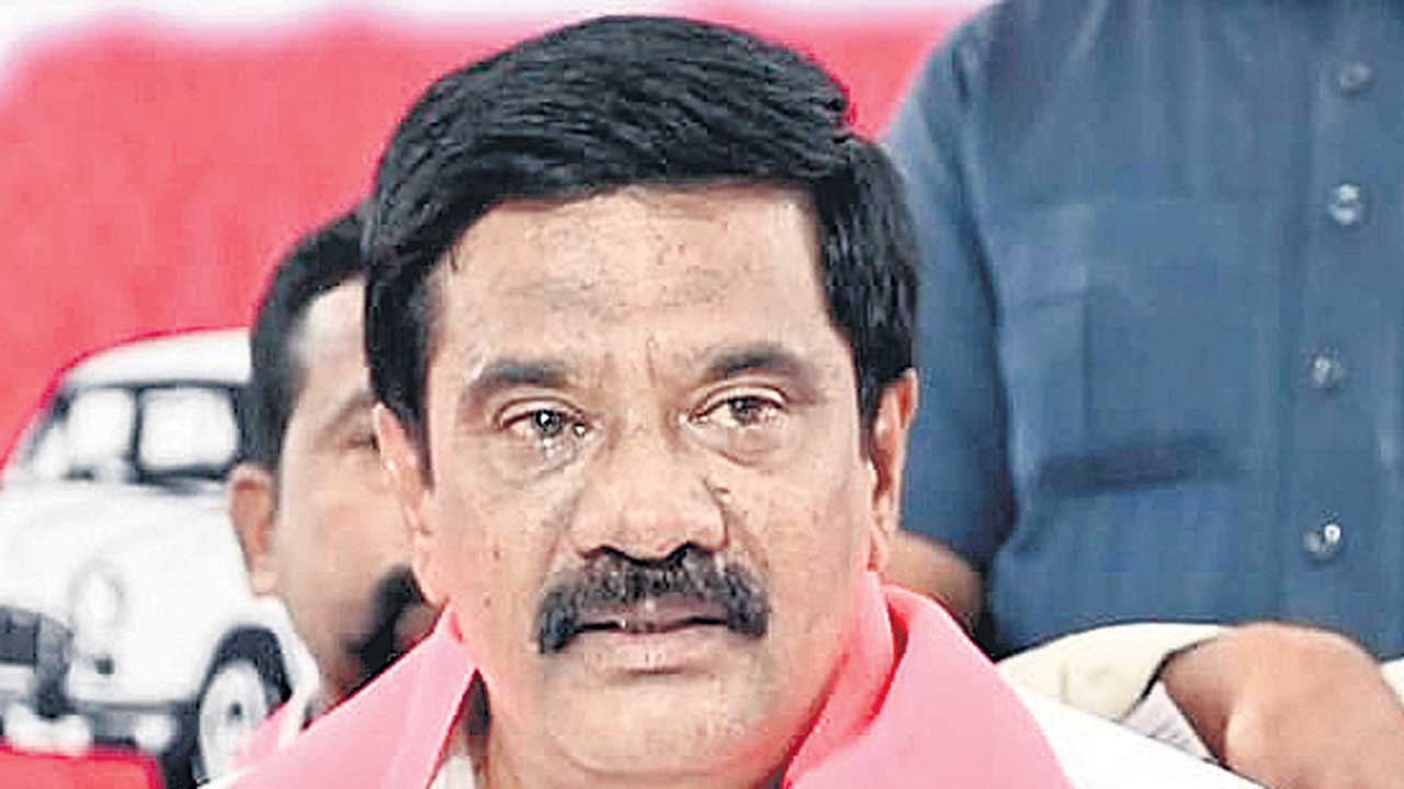 రుణమాఫీ వందశాతం చేసినట్లు నిరూపిస్తే రాజకీయ సన్యాసం తీసుకుంటా!