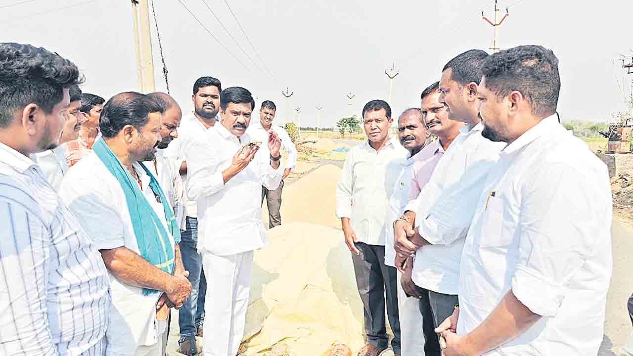 ధాన్యం సేకరణలో సర్కారు విఫలం