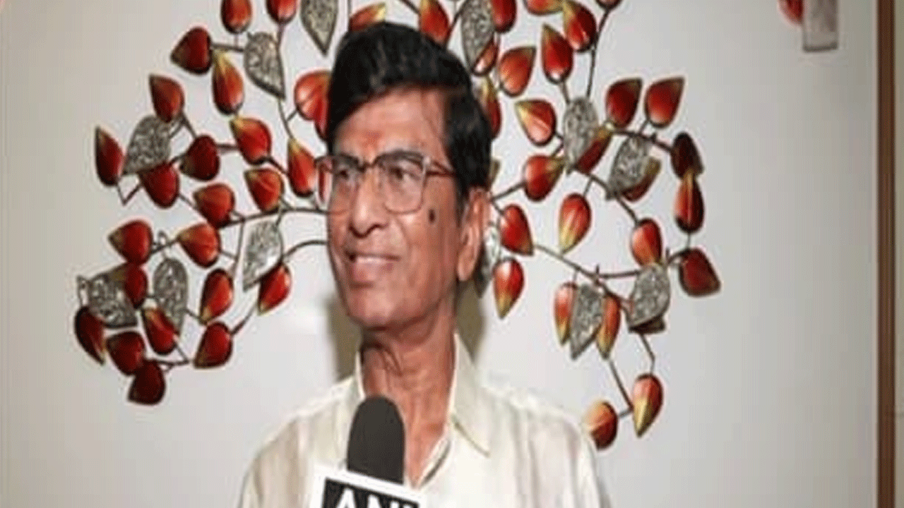 Vijay’s father | ఒక తండ్రిగా చాలా గర్వంగా ఉంది.. విజయ్‌ గెలుపుపై తండ్రి చంద్రశేఖర్‌ కామెంట్‌