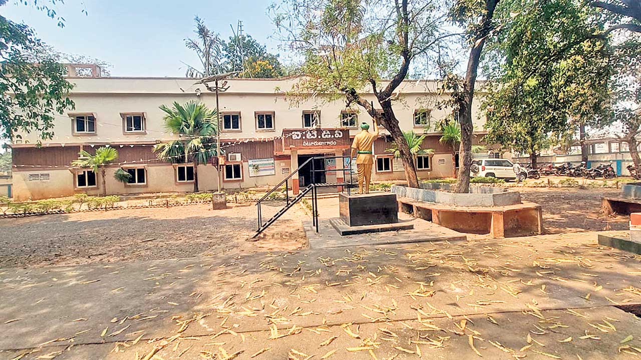 భర్తీ చేయరా!