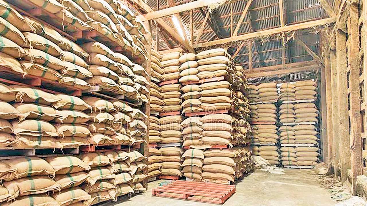 తనిఖీల మాటున తకరారు!