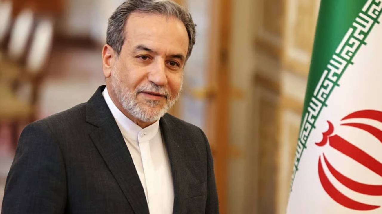 Abbas Araghchi | అమెరికన్లను నమ్మలేం.. శాంతి స్థాపనలో ఇండియా కీలక పాత్ర పోషించాలి: ఇరాన్ విదేశాంగ మంత్రి
