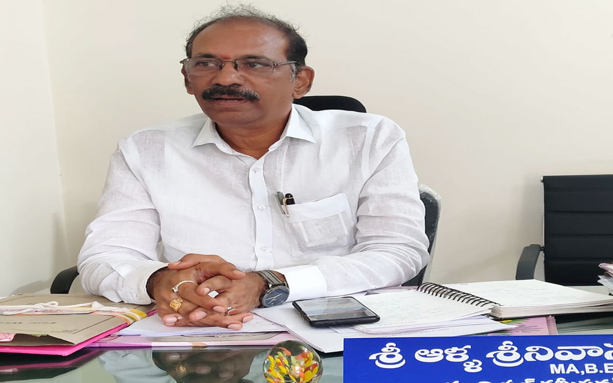 ఈ 14న ప్రజా దర్బార్ : ఈఎంసీ కమిషనర్ శ్రీనివాసరెడ్డి