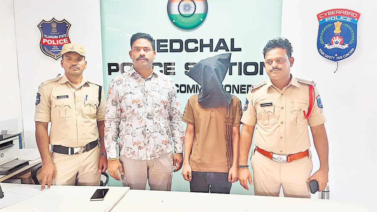 మేడ్చల్‌లో ఐఎస్‌ఐ సానుభూతిపరుడు అరెస్టు