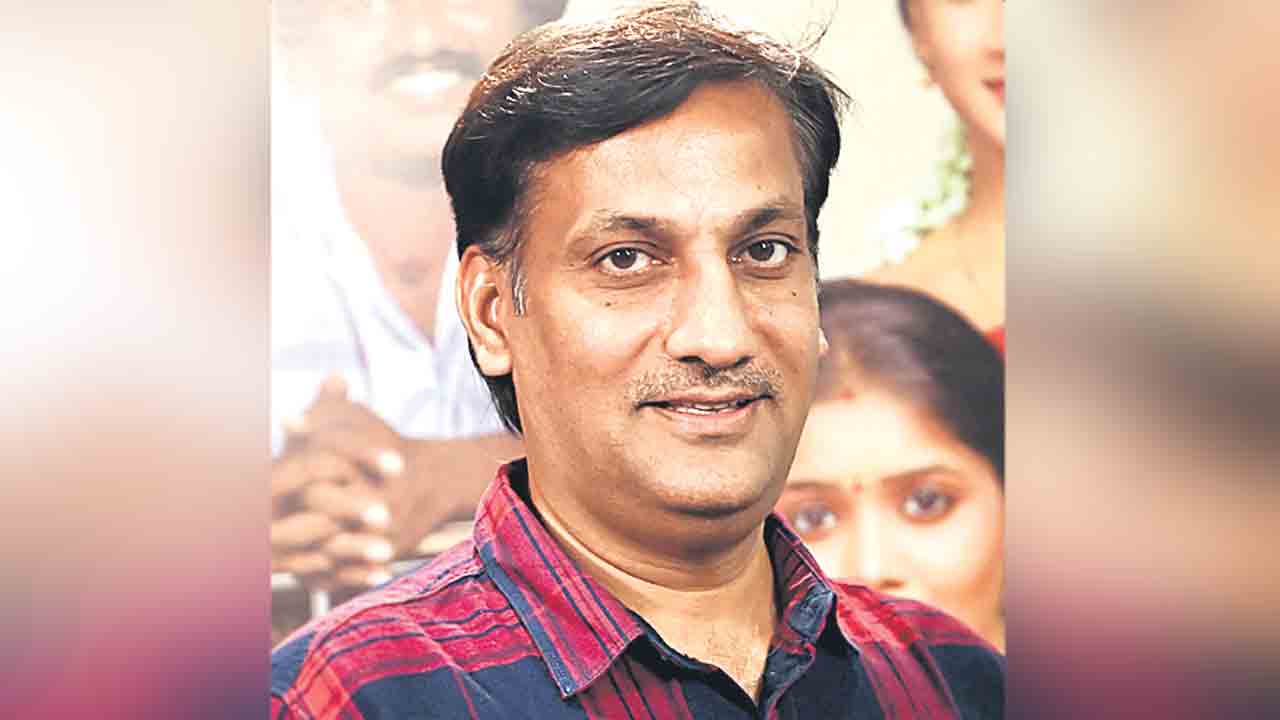 చిత్రలహరి నేపథ్యంలో అందమైన ప్రేమకథ