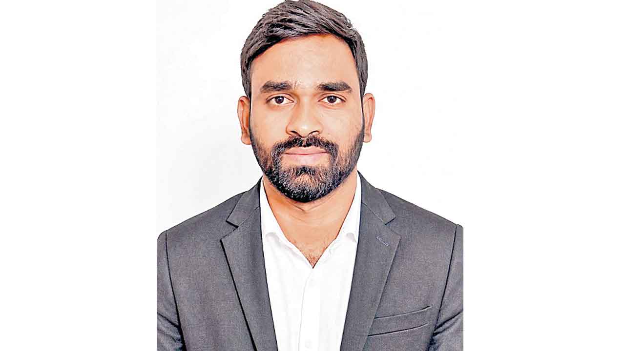 అమెరికా ఏవియేషన్‌ లో వికారాబాద్‌ యువకుడు