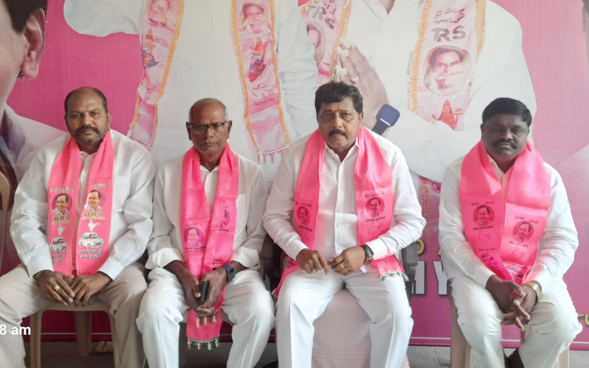 మూడవ డిస్కం ఏర్పాటు రైతు మెడకు ఉరితాడు : మాజీ ఎంపీ బ‌డుగుల లింగ‌య్య యాదవ్‌