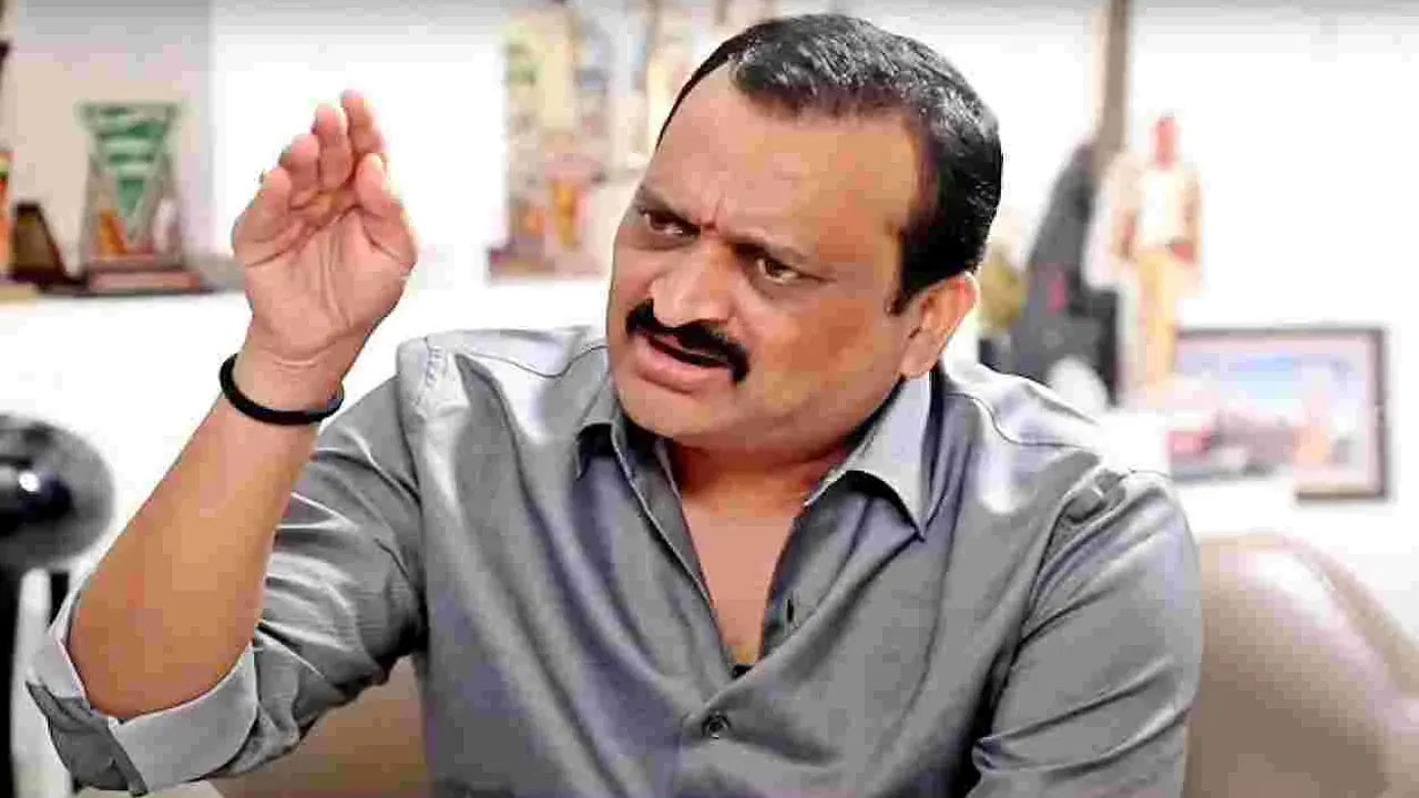 Bandla Ganesh | చెప్పుతో కొట్టి అవమానించాడు.. బండ్ల గణేష్ ఎమోషనల్ కామెంట్స్!