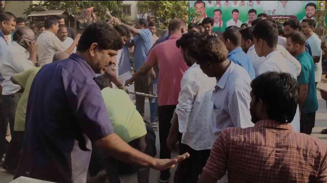 Bibinagar | బీబీనగర్‌లో కత్తితో సైకో వీరంగం.. ఎయిమ్స్ నర్సింగ్ అధికారిపై దాడి