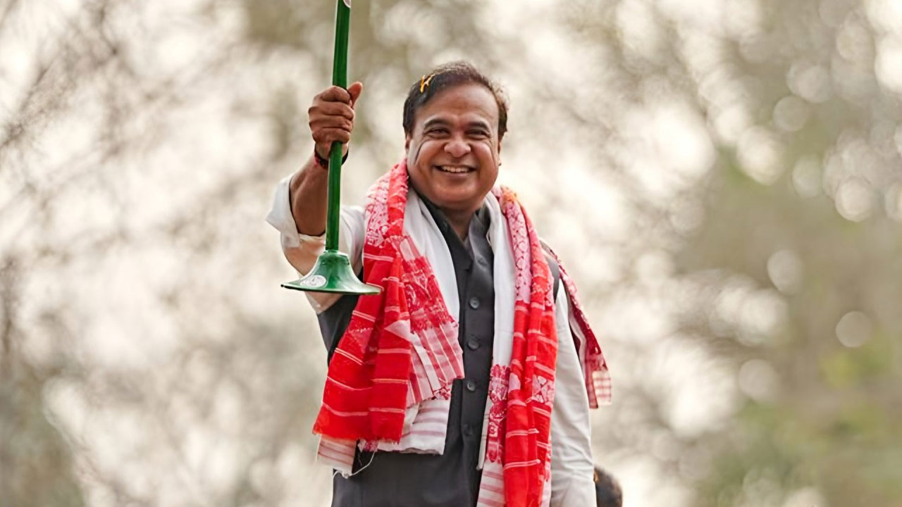 Himanta Sarma:  లీడింగ్‌లో అస్సాం సీఎం .. 93 సీట్ల‌లో బీజేపీ కూట‌మి ఆధిక్యం