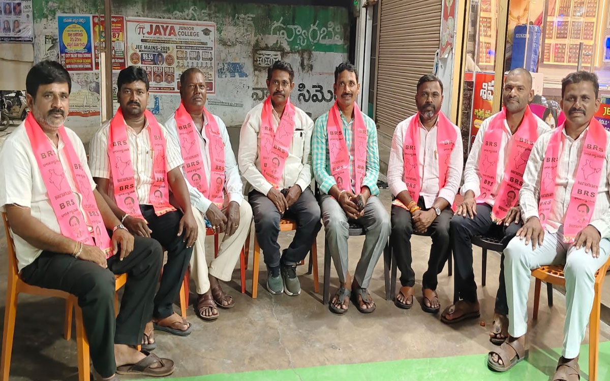 ‘గ్రామాల అభివృద్ధికి నిధులు విడుదల చేయాలి’