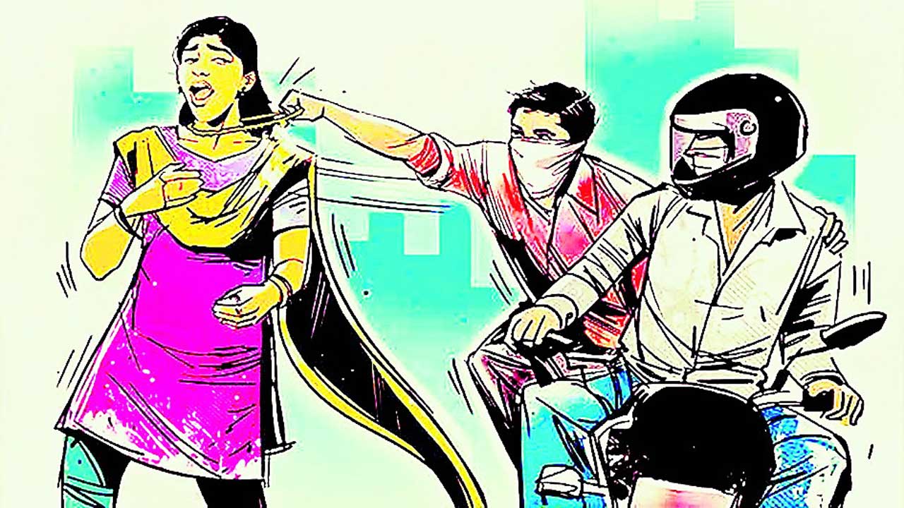 క్షణాల్లో చోరీ నిమిషాల్లో పరారీ