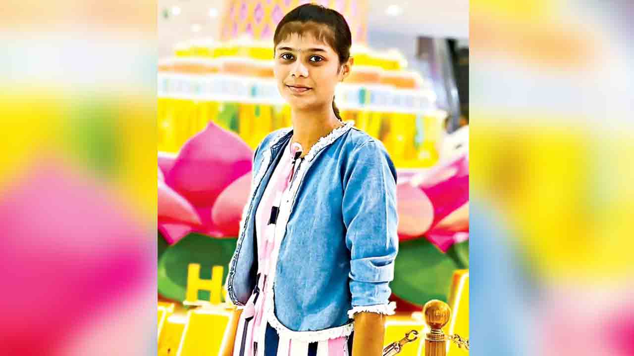 అత్తింటి వారి వేధింపులు భరించలేక నెలరోజులకే నవ వధువు బలవన్మరణం