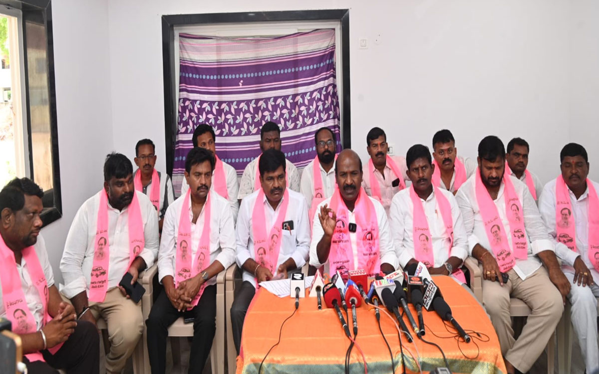 అధికార మదంతో మాట్లాడితే గుణ‌పాఠం త‌ప్ప‌దు : మాజీ ఎమ్మెల్యే చిరుమర్తి