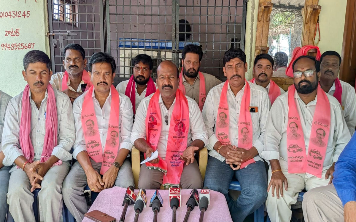 గుండాయిజానికి ప్ర‌తీక‌లు వీరు : మాజీ ఎమ్మెల్యే చిరుమర్తి లింగయ్య
