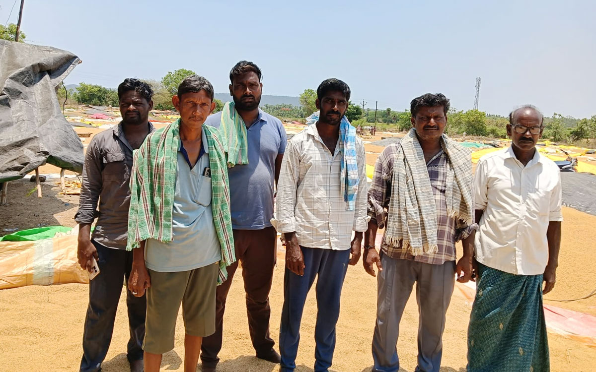 పీఆర్ రకానికి చెందిన ధాన్యానికి 10 కేజీలు తరుగు.. లబోదిబోమంటున్న రైతులు