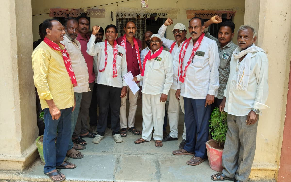‘పెంచిన గ్యాస్ ధరలు తక్షణమే తగ్గించాలి’