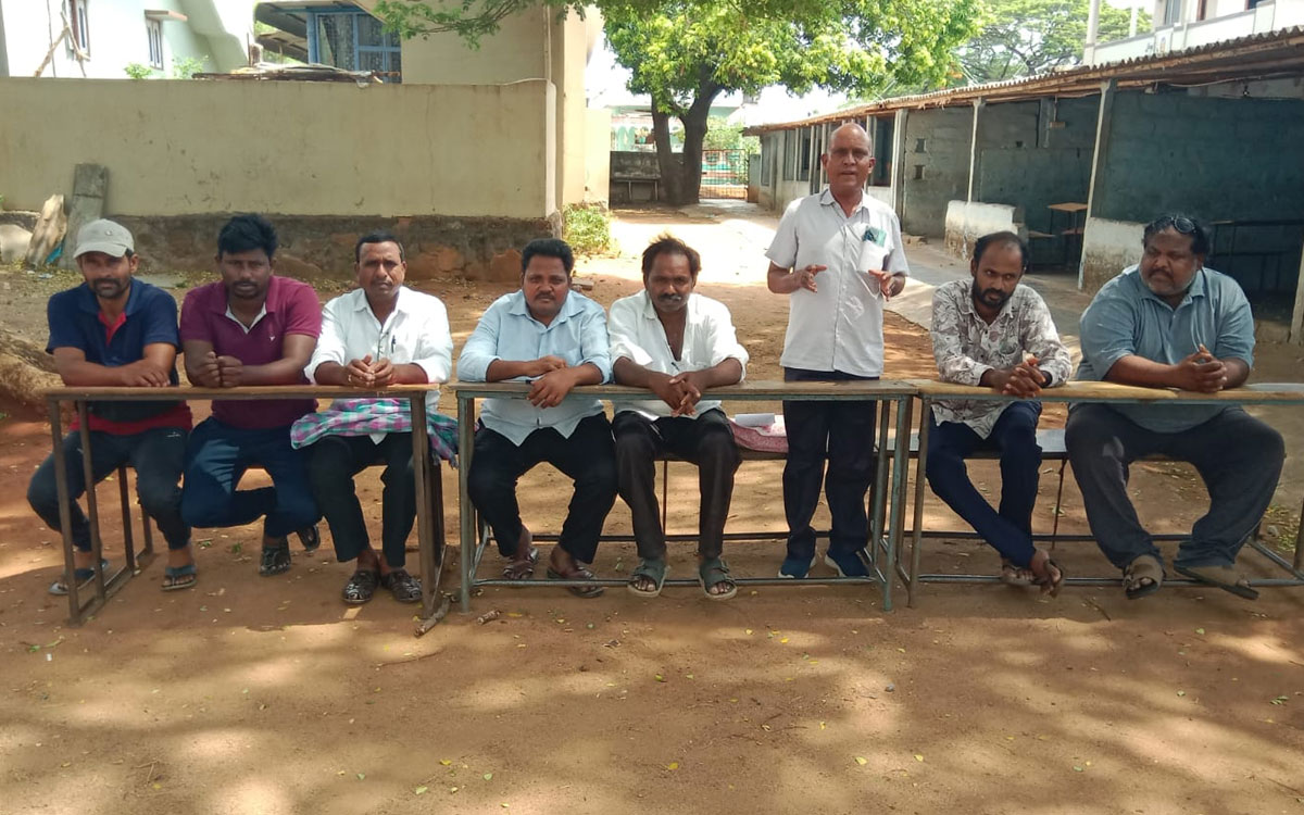 ‘పెంచిన చమురు ధరలను కేంద్రం తక్షణమే ఉపసంహరించుకోవాలి’