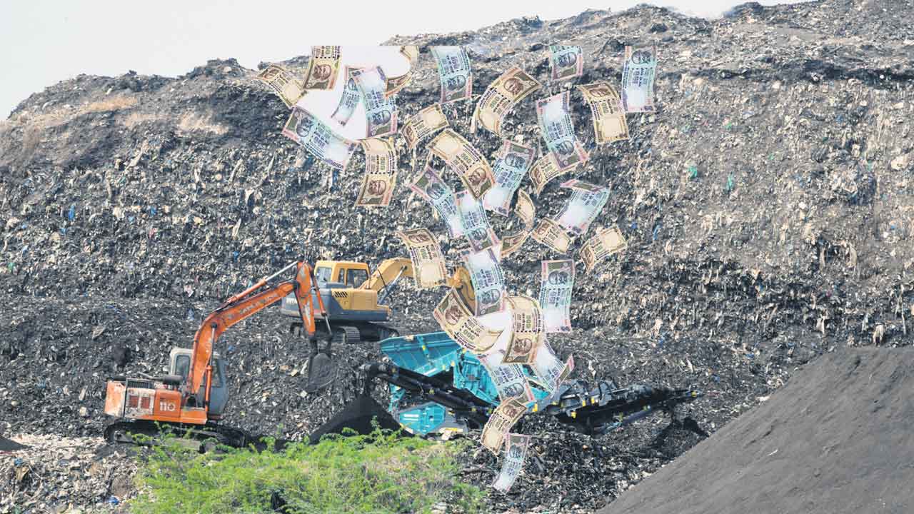 డంప్‌యార్డులో అవినీతి కంపు?