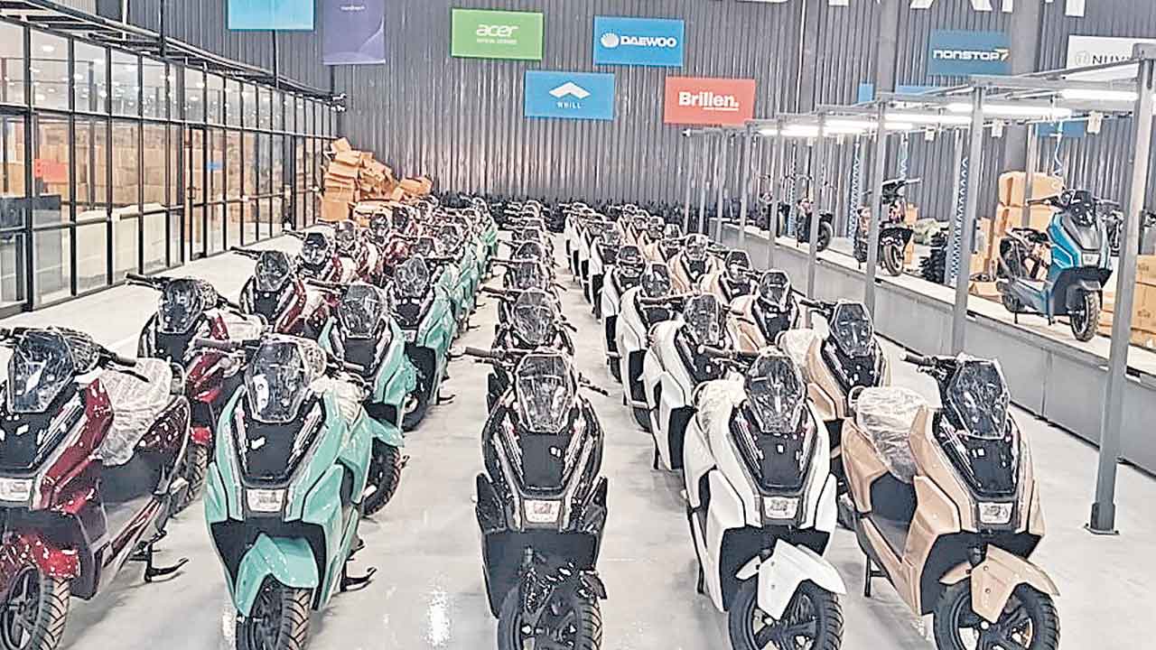 హైదరాబాద్‌లో ఈబీజీ గ్రూపు ప్లాంట్‌