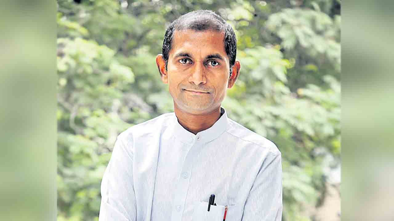 దైవం తోడుంటే ఏదైనా సాధ్యమే