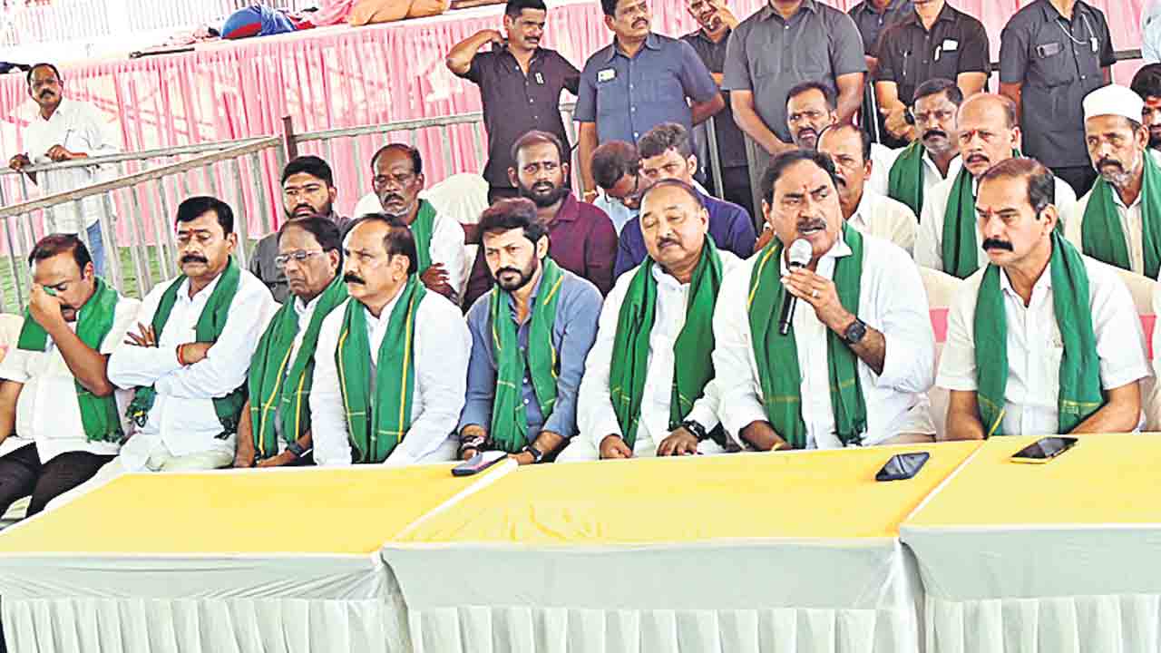 కాంగ్రెస్‌ పాలనలో దండుగలా ఎవుసం