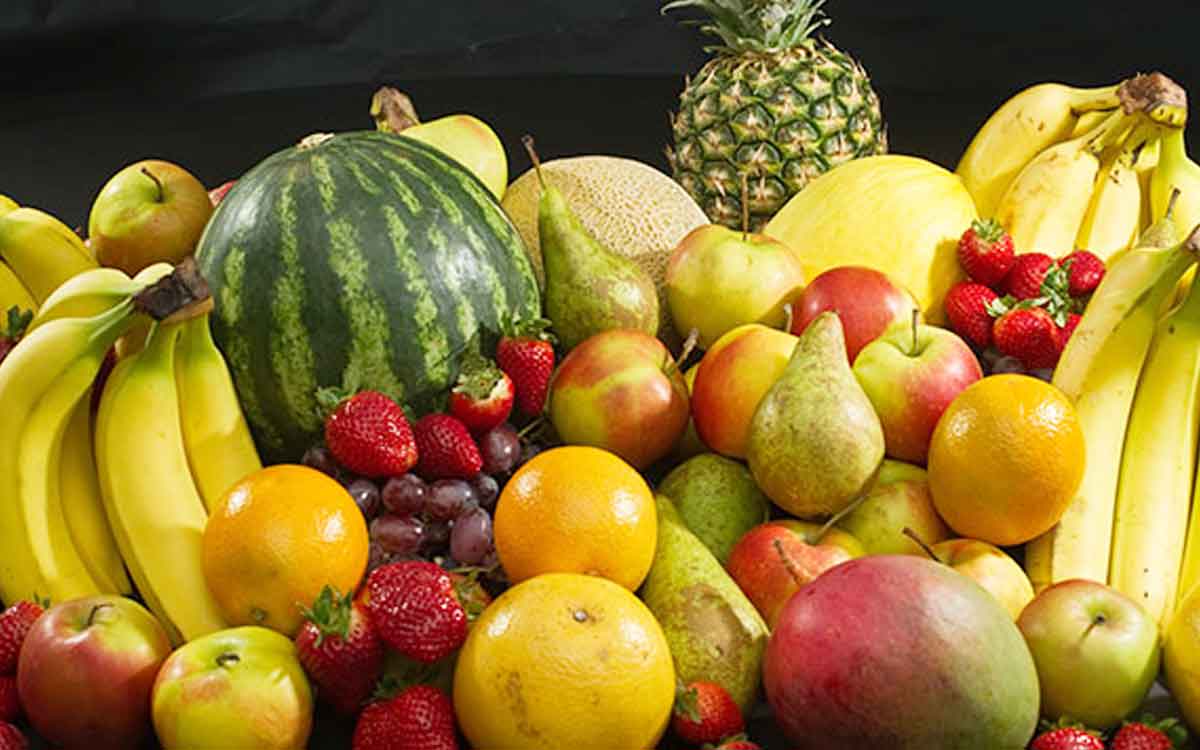 Fruits | కిడ్నీ వ్యాధులు ఉన్న వారు ఏ పండ్ల‌ను తినాలి.. వేటిని తిన‌కూడ‌దు..?