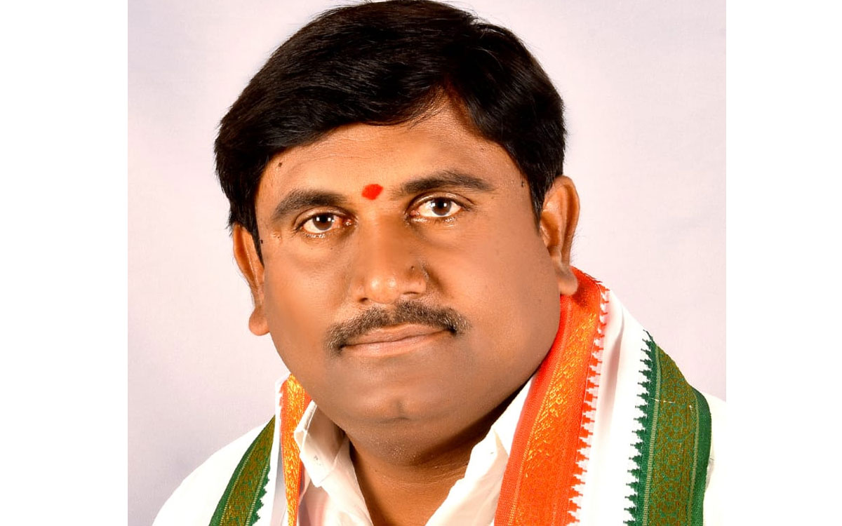 కాంగ్రెస్ పార్టీకి మాజీ ఎంపీటీసీ గోలి నరేందర్‌ రెడ్డి రాజీనామా