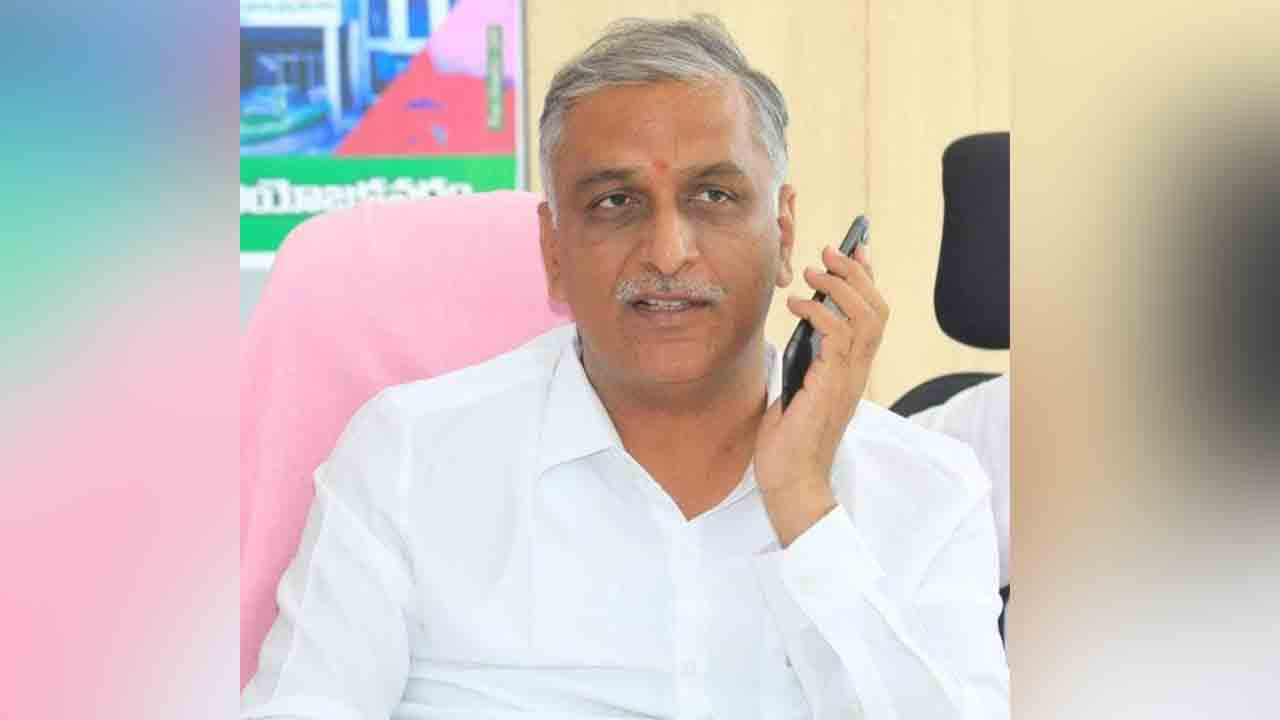 Harish Rao | అమెరికాలో ఉన్నా అన్నదాతల మీదే ధ్యాస.. ధాన్యం కొనుగోళ్ల వేగం పెంచాలని మంత్రులకు ఫోన్..!
