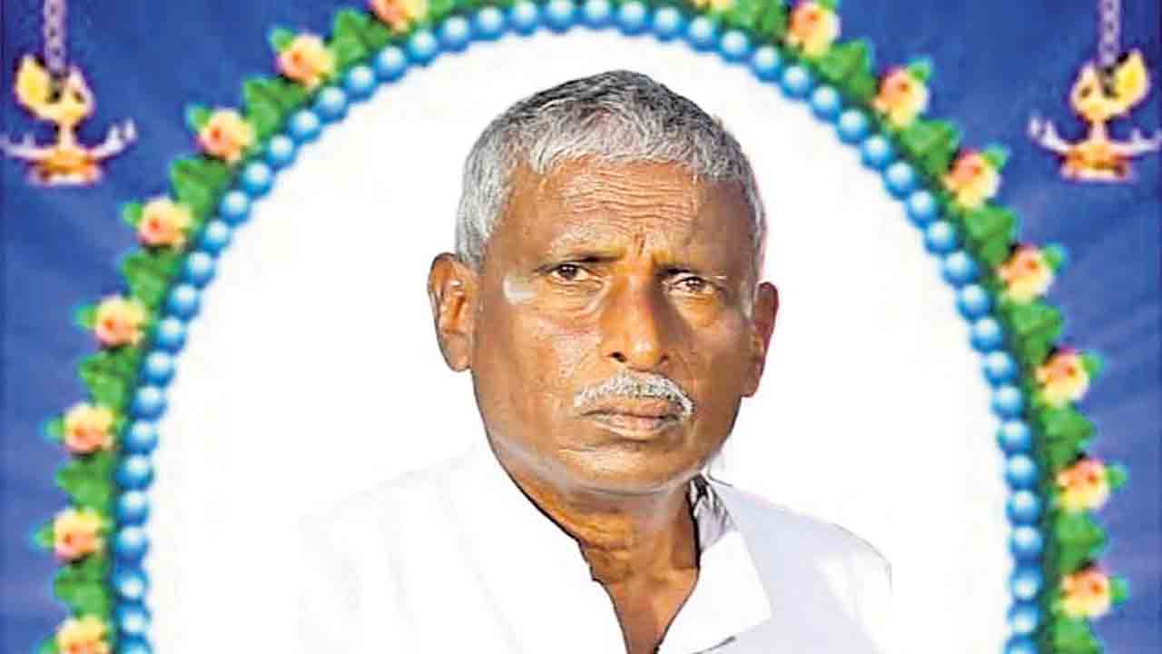 పంటకొనే దిక్కులేక పగిలిన రైతు గుండె