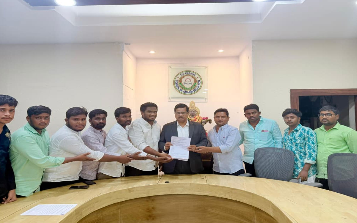 ‘ఎంజీయూలో ఔట్‌సోర్సింగ్ అక్ర‌మ నియామ‌కాల‌పై విచార‌ణ చేప‌ట్టాలి’