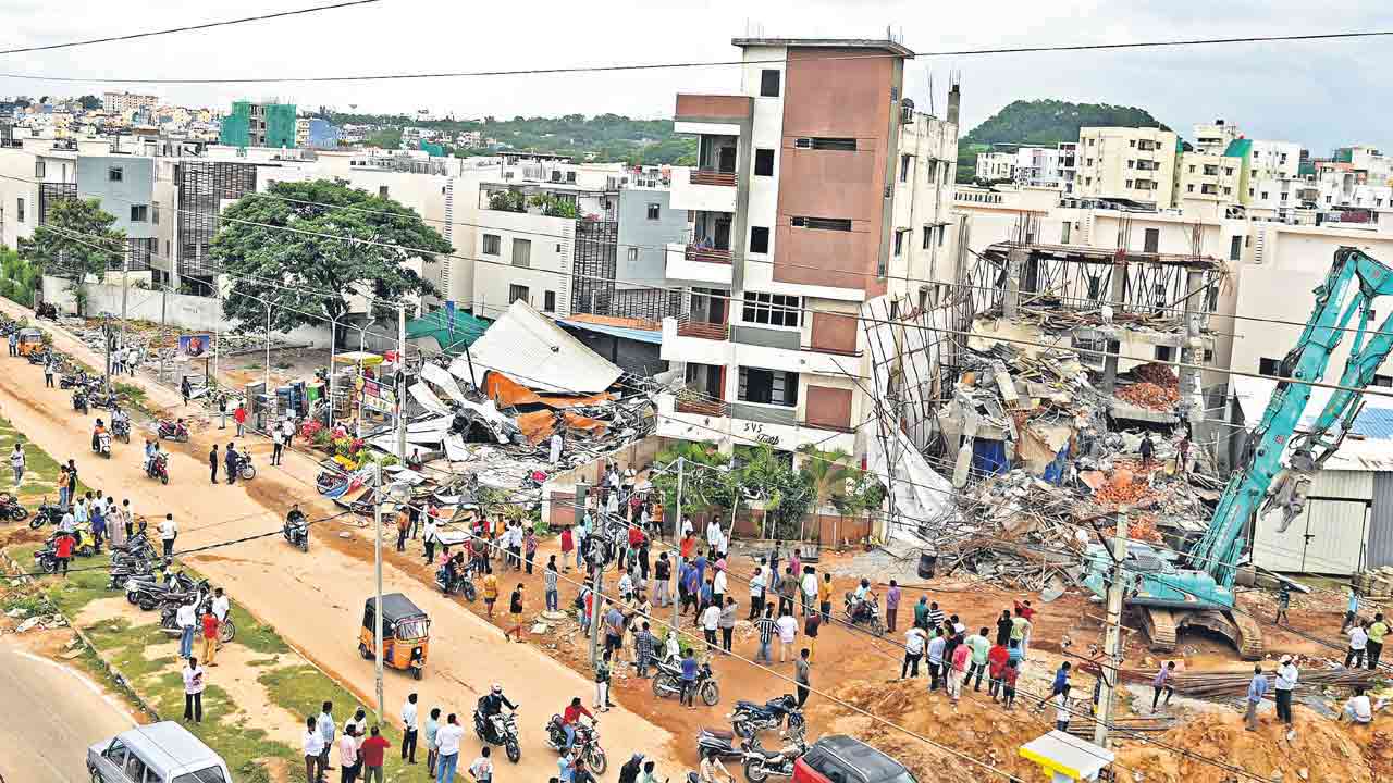 Hydraa | ‘పొరపాటున కూలగొట్టినం.. మళ్లీ కట్టుకోండి’ కథనంపై హైడ్రా స్పందన.. 14న చర్చలకు పిలుపు