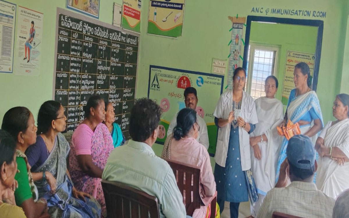 ఇరవెండిలో ఆరోగ్య అవగాహన సదస్సు