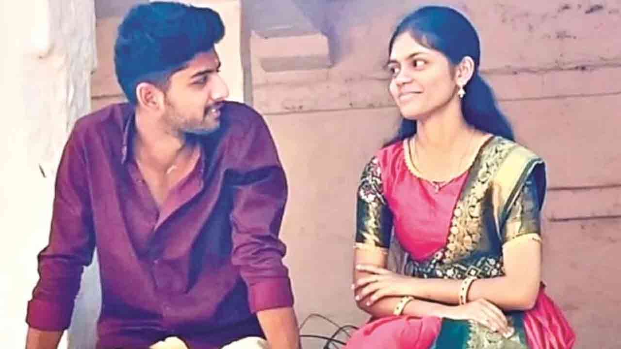 చిన్న మనస్పర్థలకే ఆత్మహత్య చేసుకున్న ప్రేమజంట.. ఒకే దగ్గర ఖననం చేసిన ఇరు కుటుంబాలు