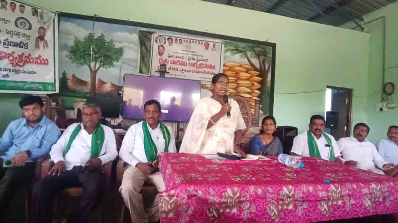 రసాయనిక ఎరువులు వాడకం తగ్గించాలి : వ్యవసాయ శాస్త్రవేత్త వినోద్