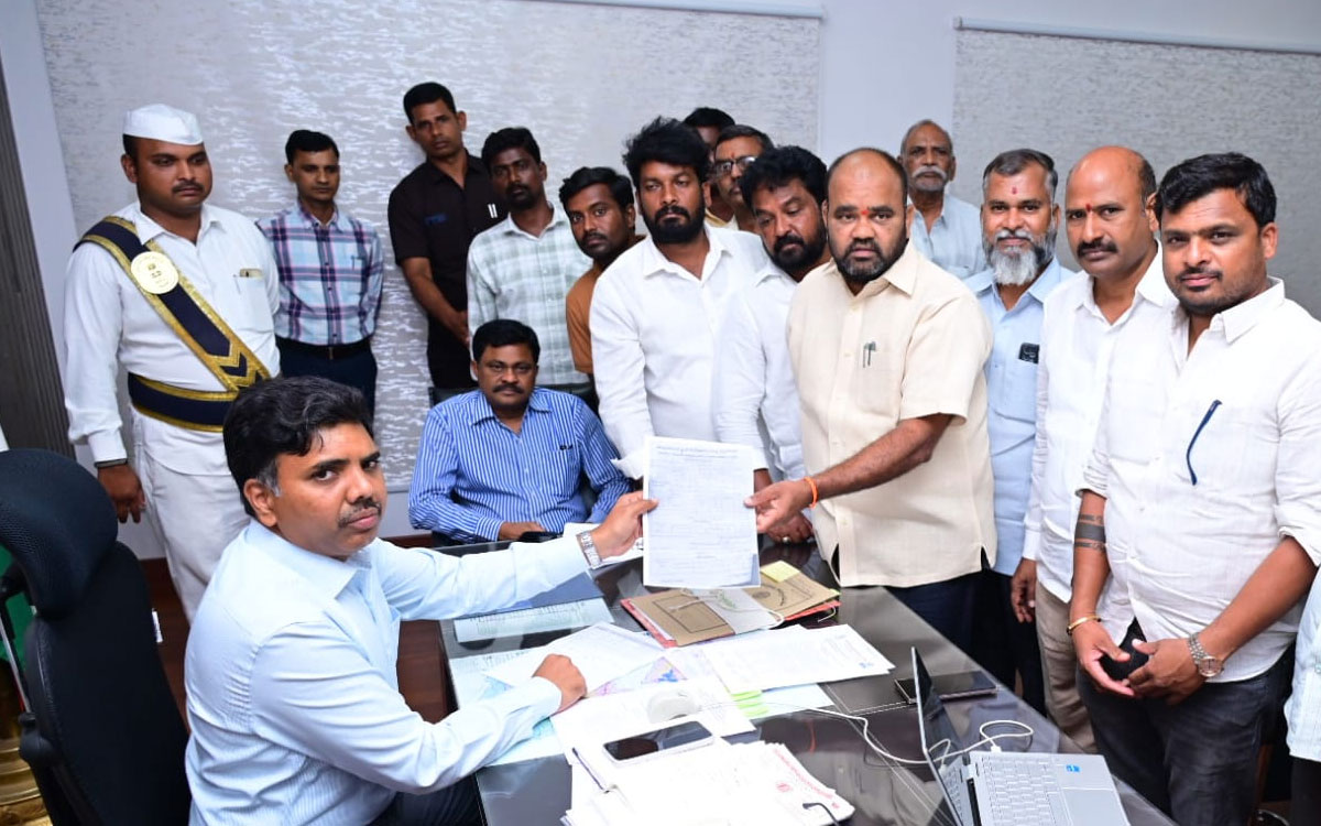 ‘ధాన్యం సేక‌ర‌ణ‌లో అక్ర‌మార్కుల‌పై చ‌ర్య‌లు తీసుకోవాలి’