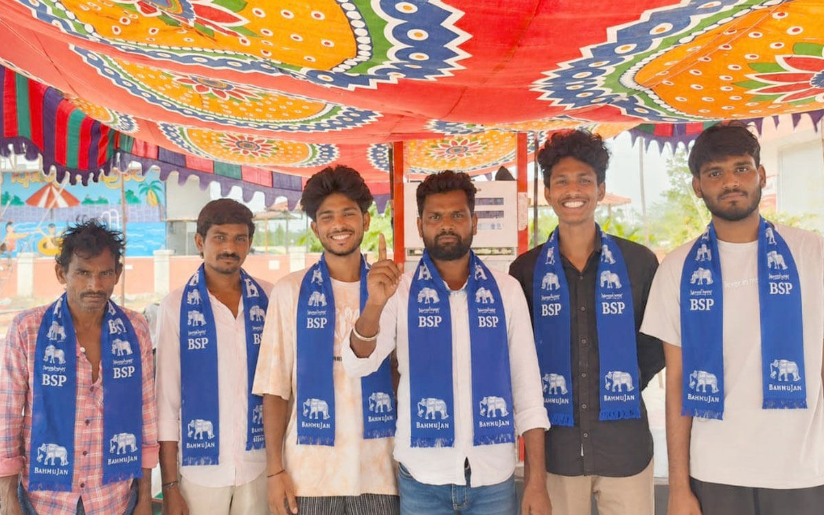 పెట్రోల్ బంక్‌ల మూసివేతకు బీఎస్పీ మద్దతు