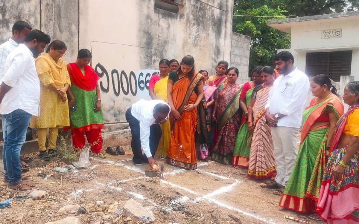 మహిళ సాధికార‌తే ప్రభుత్వ లక్ష్యం : ఎంపీడీఓ జ్ఞానప్రకాశ్ రావు