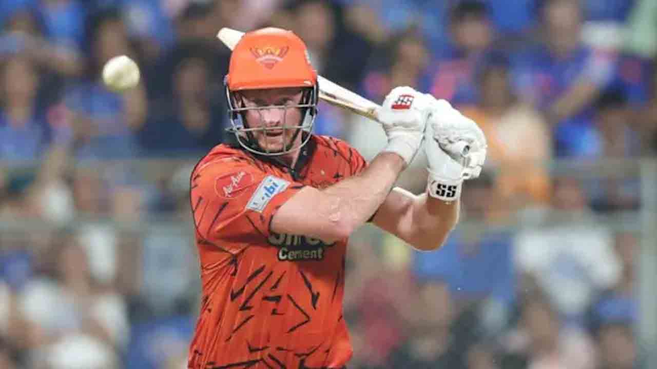 Heinrich Klaasen | నా కుటుంబాన్ని వీడియో తీస్తే దెబ్బలు తింటావ్.. అభిమానికి క్లాసెన్ హెచ్చరిక..!
