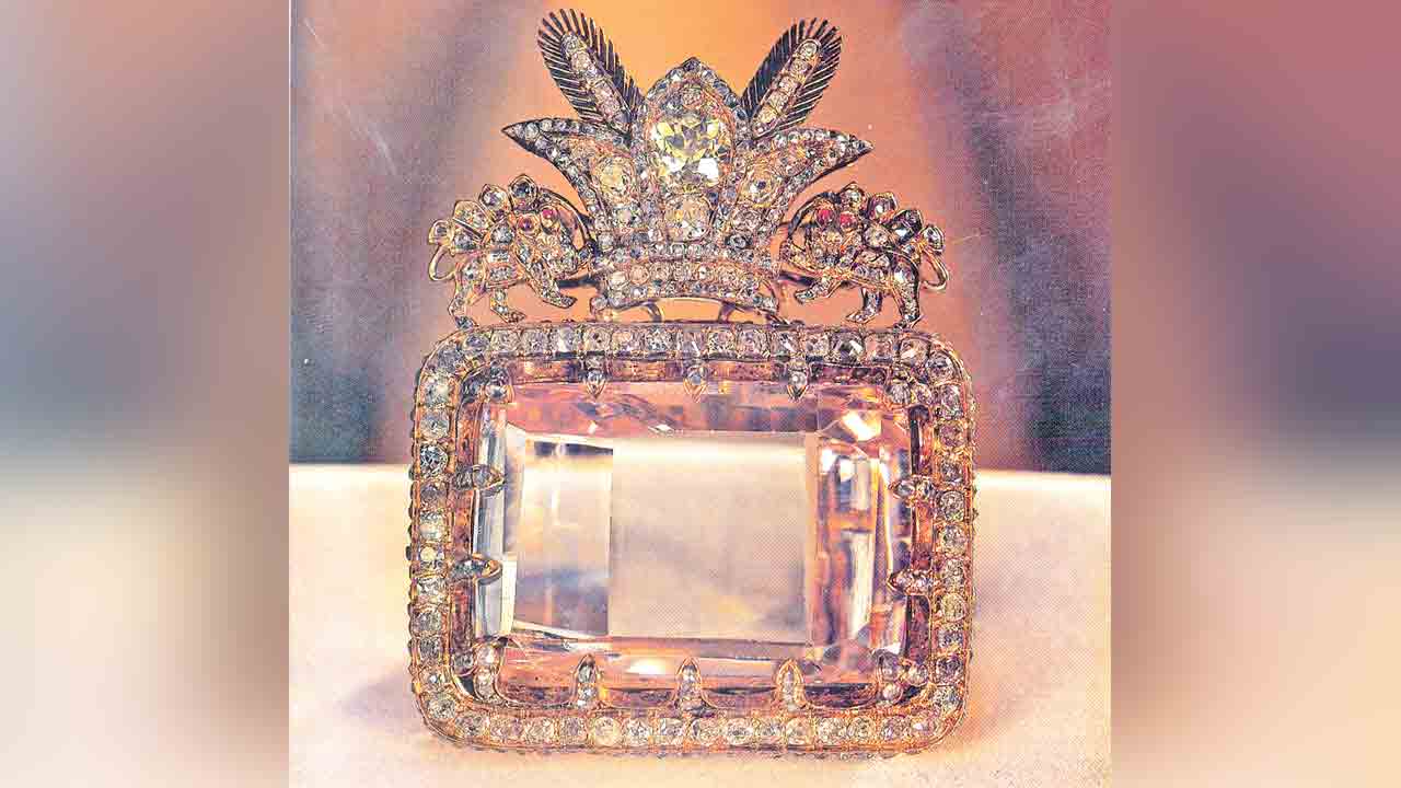 Kohinoor Diamond 11