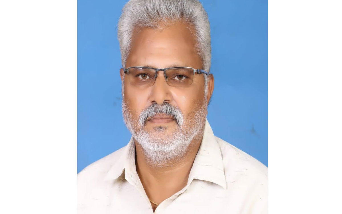 ‘ప్రభుత్వ ఆస్తుల కబ్జాలపై ఎమ్మెల్యే ప‌ద్మావ‌తి స్పందించాలి’