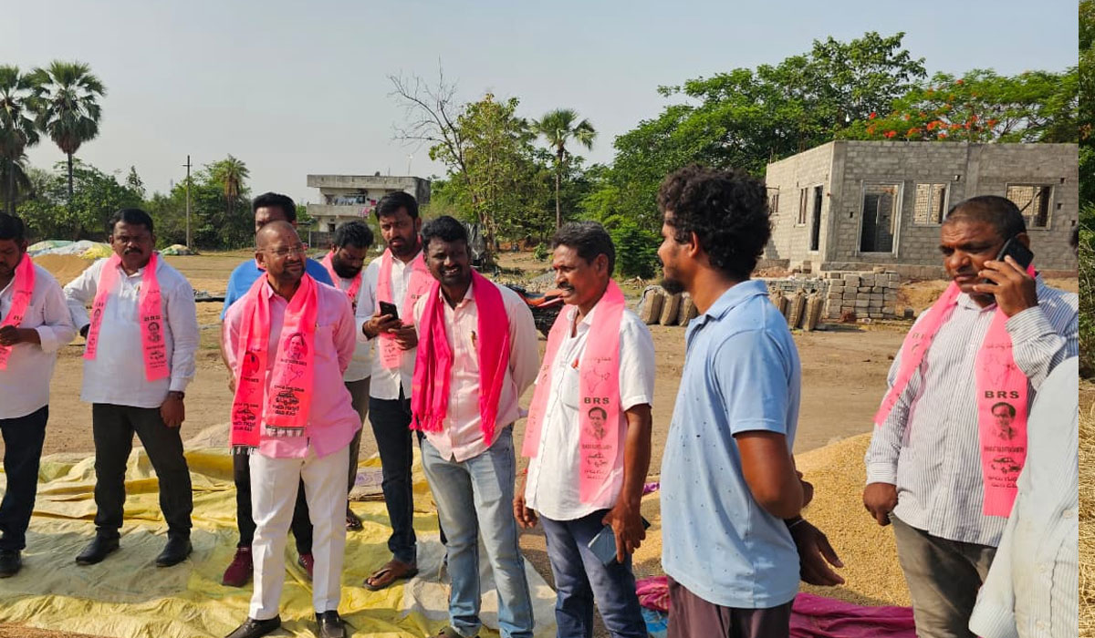 Korukanti Chander | రైతులను కన్నీళ్లు పెట్టిస్తున్న రేవంత్ సర్కార్.. రామగుండం మాజీ ఎమ్మెల్యే కోరుకంటి చందర్‌